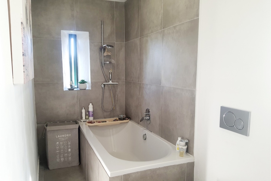 3 Bedroom Property for Sale in Fynbosstrand Western Cape